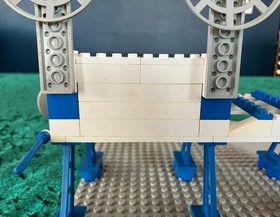 LEGO Space Supply Station 6930 * Complete w/ Mini-Figs & Printed Manual * 1983