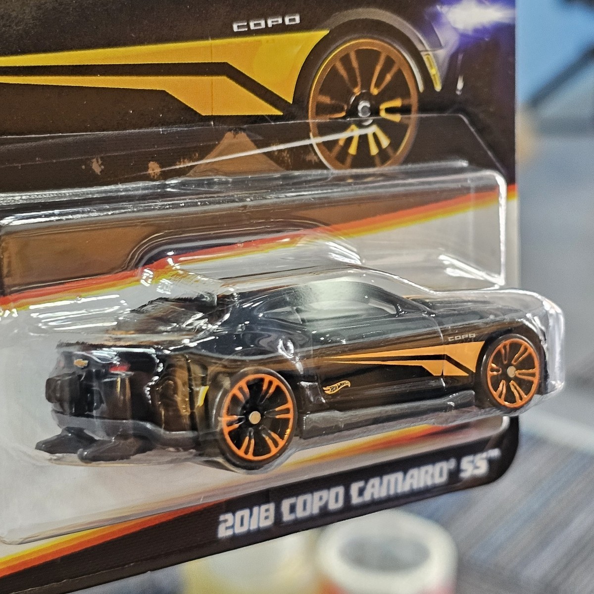 2025 HOT WHEELS 2018 COPO CAMARO SS EXCLUSIVE NEON SPEEDERS | eBay