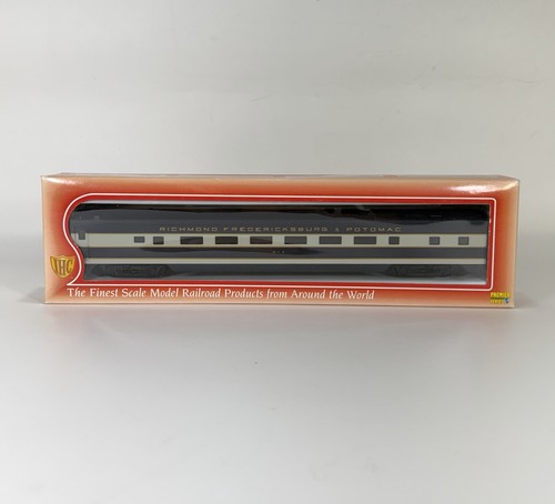 Autocar IHC Richmond Fredericksburg & Potomac escala HO #48231 lado liso | Condition: New