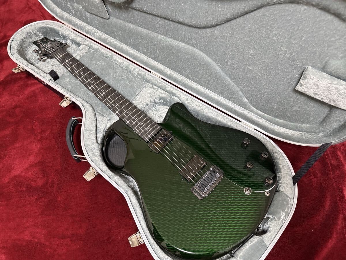 Electric Guitar Virtuo 2023 Carbon Fiber Flagship Hybrid Dark 