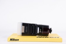 Nikon Nissin MG8000 Flash
