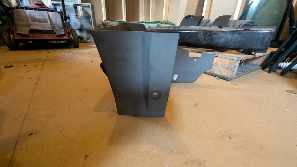 98-10 VOLKSWAGEN BEETLE приборной панели крышка и зажигалка в сборе 1C1857206 серый OEM - Изображение 2 из 4