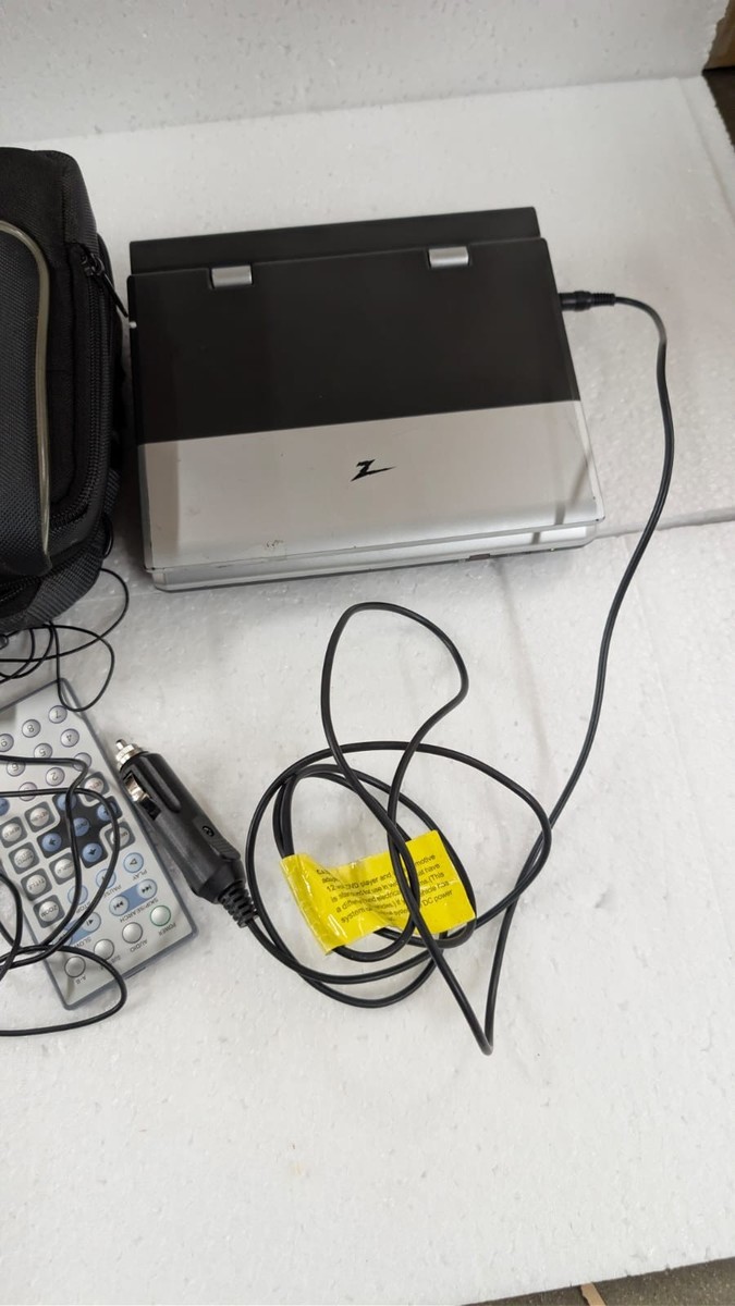 Zenith ZPA314 Portable DVD Player (7