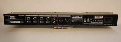 TC ELECTRONIC C300 DUAL CHANNEL STEREO GATE COMPRESSION LIMITER 
