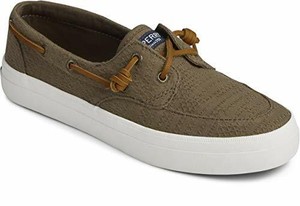 sperry crest boat sneaker