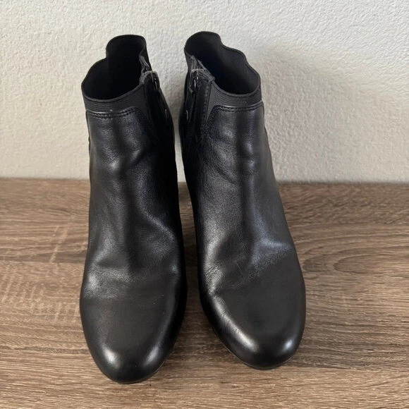 Botín Geox Tacón Cuero Negro, Talla 39 (US 9) Foto 3 de 4