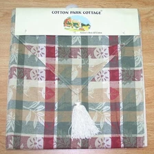 Cotton Park Cottage Table Runner ~ Citrus and Leaves Jacquard ~ 13" x 72" *NEW*