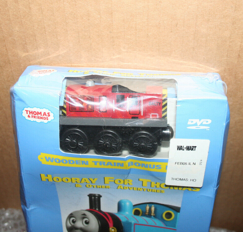 Thomas the Train DVD Hooray For Thomas / Wood Salty Bonus Pack Train - Picture 2 of 4