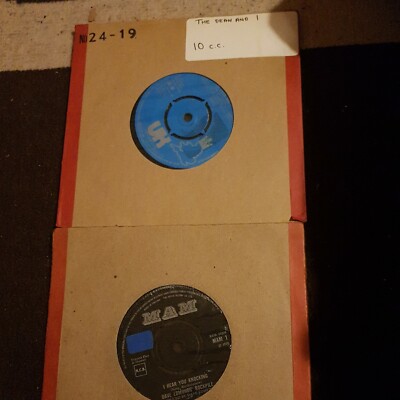DAVE EDMUNDS I HEAR YOU KNOCKING/10CC DEAN AND I 2X7''INCH VINYLS