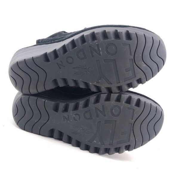 Fly London Yaffa Black Suede Platform Wedge Sandals EUR 36 Fly London Yaffa Black Suede Platform Wedge Sandals EUR 36