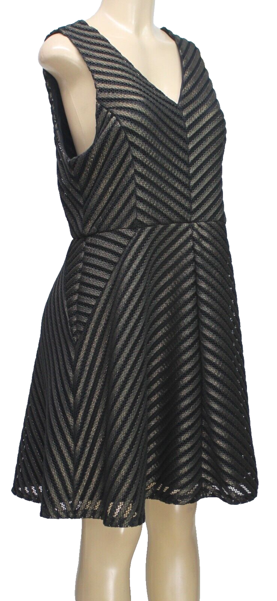 Mossimo Women's Fit & Flare Midi Dress Black/Gold Size XXL
