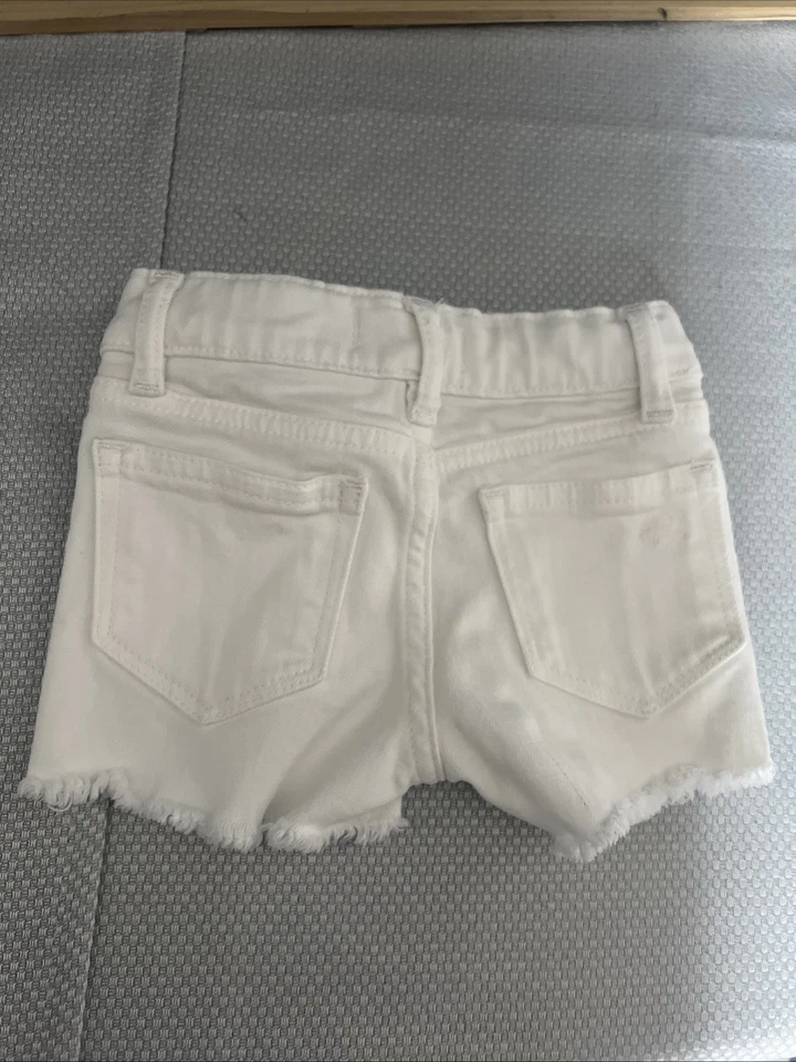 DL1961 Niñas Lucy Pantalones Cortos Gorra de Nieve Blanco 2T Dobladillo Crudo Nuevo sin Etiquetas Foto 2 de 4
