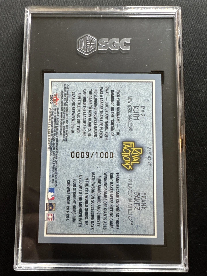 Fleer Fall Classic Rival Factions 2002 venta al por menor Babe Ruth Home Run Baker Frank Salón de la fama Foto 3 de 4