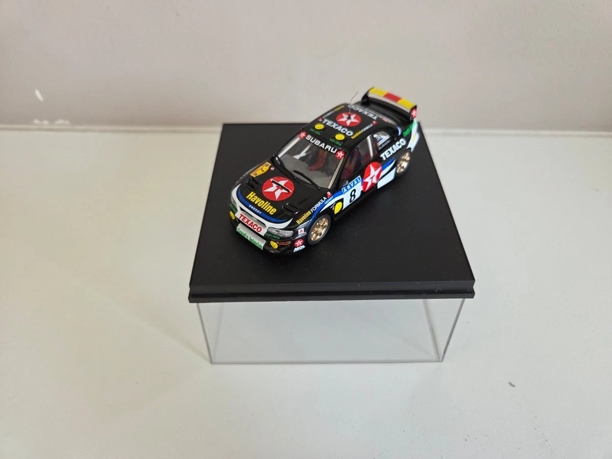 Miniature Subaru WRC 2000 - Vainqueur Rallye Piancavallo 2001 - Trofeu 1/43