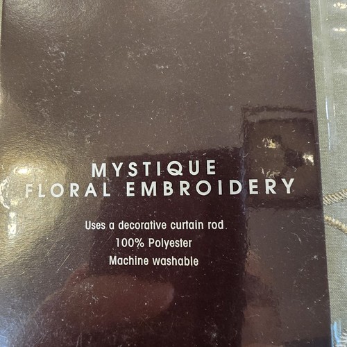 Chris Madden Mystique Floral Emb Volant 2er Set - Evening Sage 54x20 - Bild 5 von 6