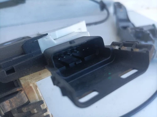 567148 Cerradura Puerta Delantera Izquierda para PEUGEOT 308 Confort 20 1050230 - Imagen 7 de 10