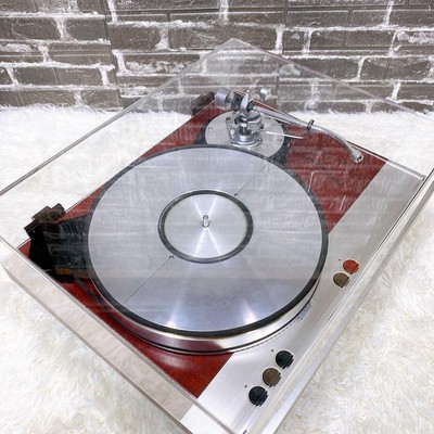LUXMAN PD-310 Turntable with SME3009 Tonearm & Luxman Suction Unit 