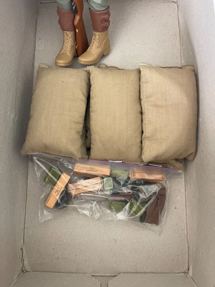 Figura de acción Soldados del Mundo, Guerra de Corea, Tank Crewman. #98410, ¡SELLADO! Foto 4 de 4