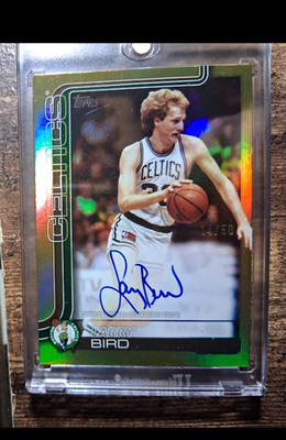 Topps 2025-26 Flagship Real One Autographs Larry Bird Celtics Gold Rainbow /50