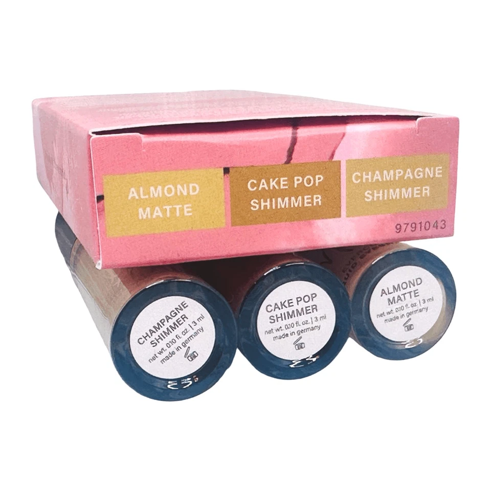 Mally XO Liquid Eyeshadow Trio 0.10 fl oz / 3 ml x 3 Champagne Cake Pop Shimmer Foto 4 de 4