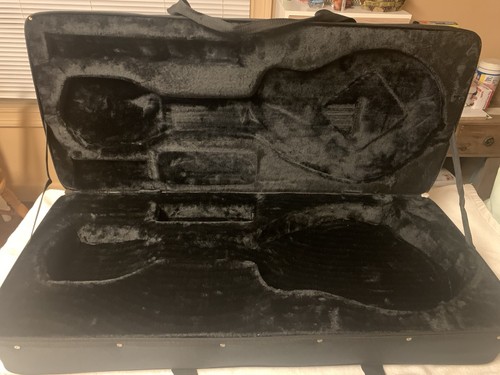 Lightweight F Style Mandolin Case With Plush Lining With Strap