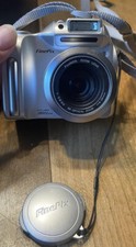 Fujifilm FinePix 2800 Zoom 2.0mp Digital Camera Silver