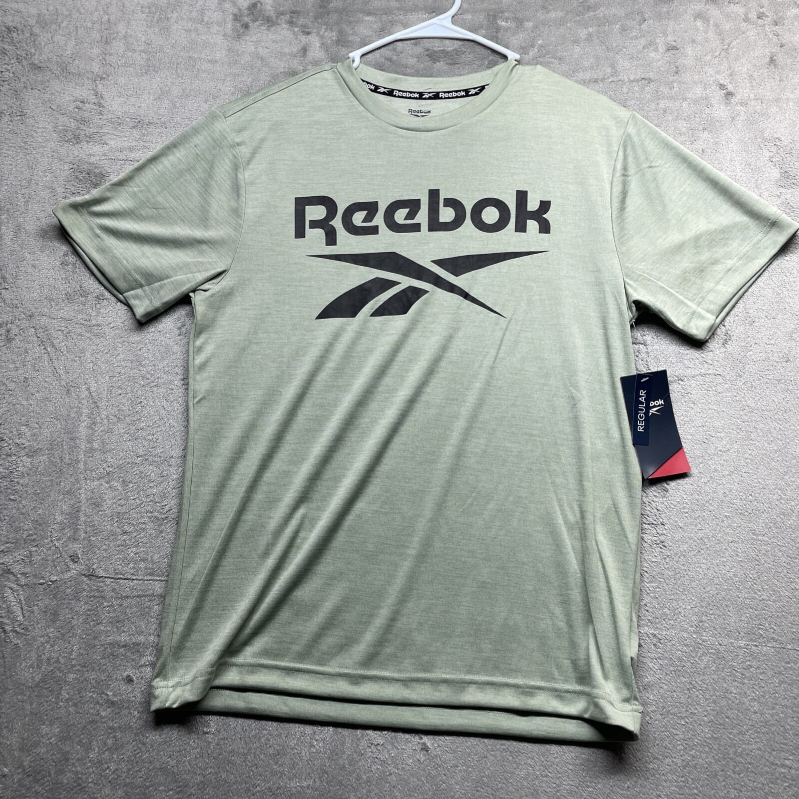 Reebok Men's Logo Graphic T-Shirt Short Sleeve Color Dusty Green Size S NWT