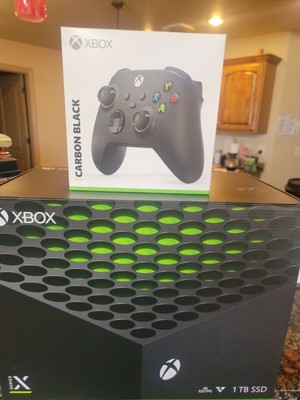 Microsoft XBOX Series X 1TB Game Console Black +Carbon Black Controler Brand New