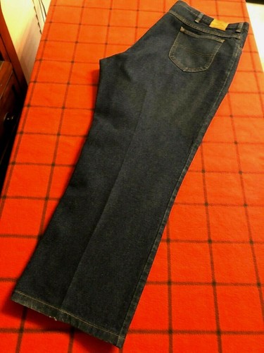 LEE 1889 RELAXED FIT MEN'S Size 45/46 X 