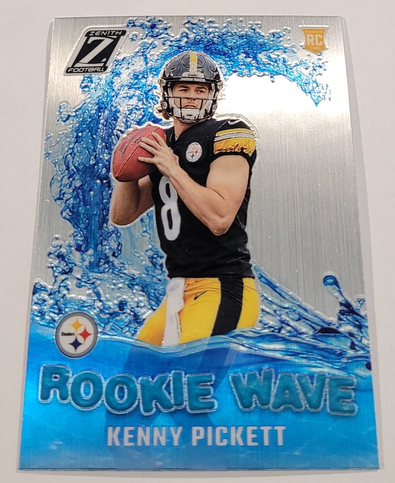 2022 Zenith Rookie Wave Silver #1 Kenny Pickett Pittsburgh Steelers