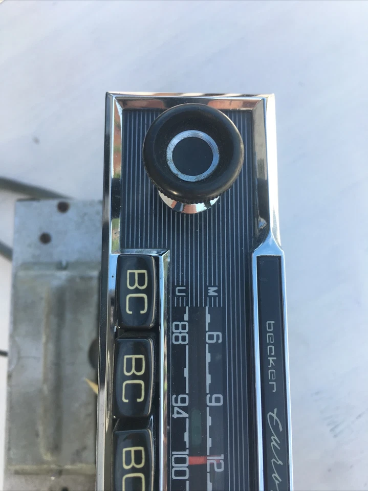 MERCEDES BENZ RARE VINTAGE BECKER EUROPA TR RADIO 230SL 250SL 220SE 250SE W 113 - Image 4 of 4