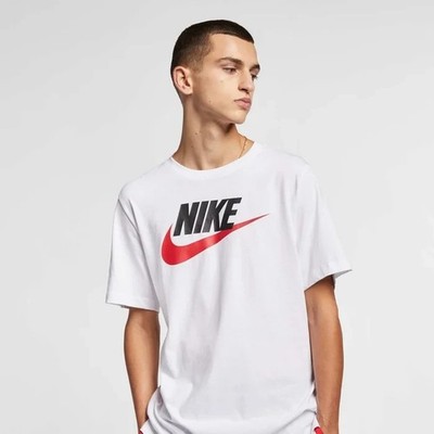 Nike Sportswear Herren T-Shirt - Größe M
