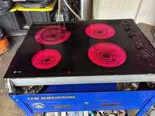 GE Profile™ Series 30" Built-In Electric Cooktop  Model JP350B0C1BB Works