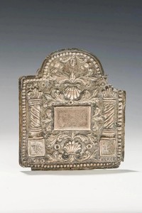 AN EARLY SILVER TORAH SHIELD. Eastern Europe/Poland ANTIQUE JUDAICA