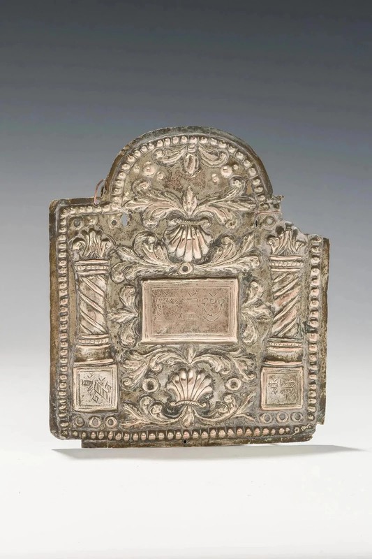 AN EARLY SILVER TORAH SHIELD. Eastern Europe/Poland ANTIQUE JUDAICA