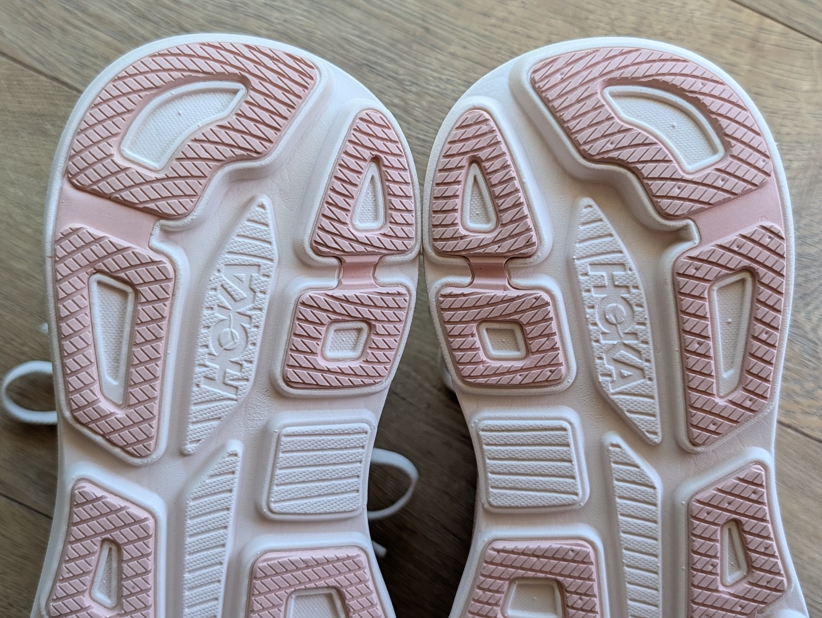 Women's 2025 HOKA Bondi 9 Rose Latte/Rose Cream Cushioned Running Shoes US 9 thumbnail 21