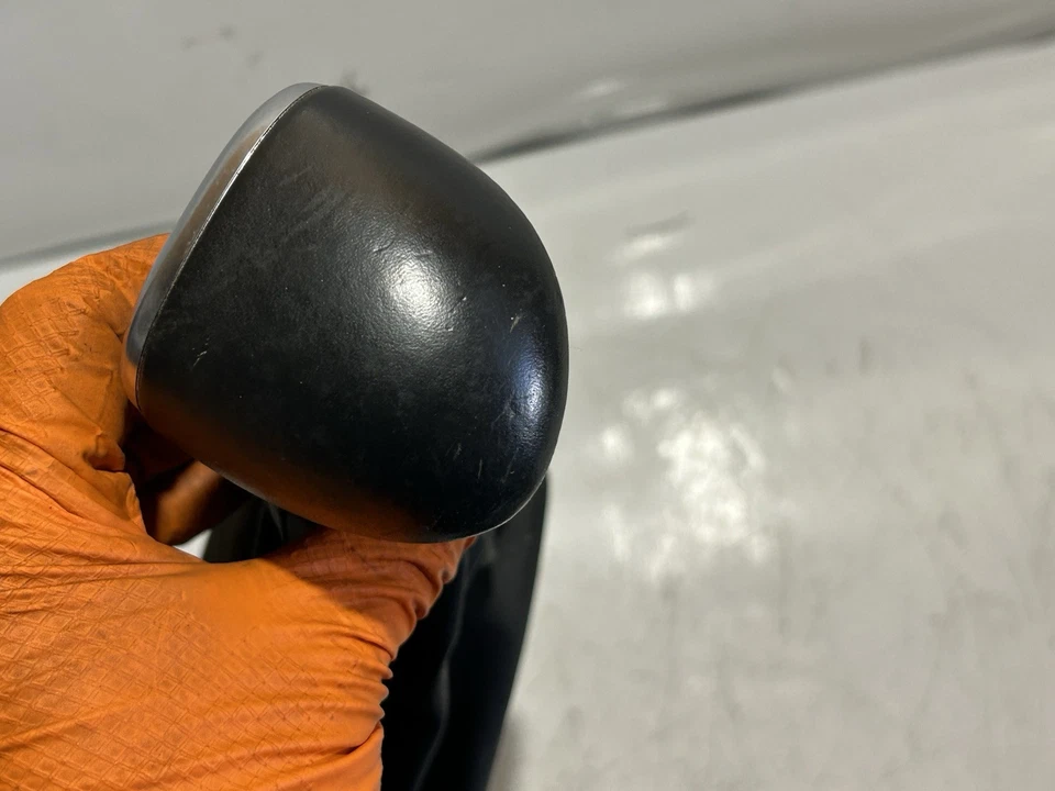 2013-2016 Audi A4 Allroad A5 Q5 Shift Knob and Boot  8K1713139R - Image 4 of 4