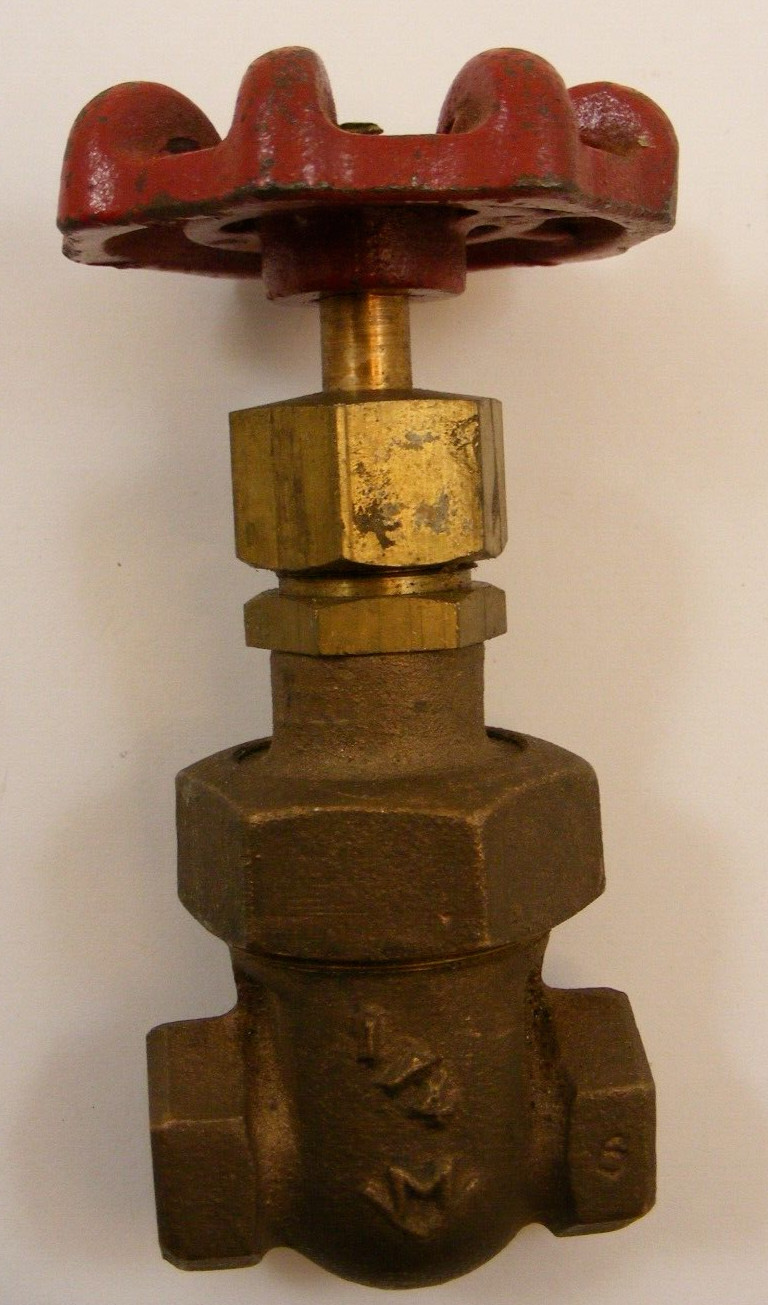 Milwaukee Valve Co. 1/4" Pipe Thread Gate  Valve #1143 Brass Unused New Open Box