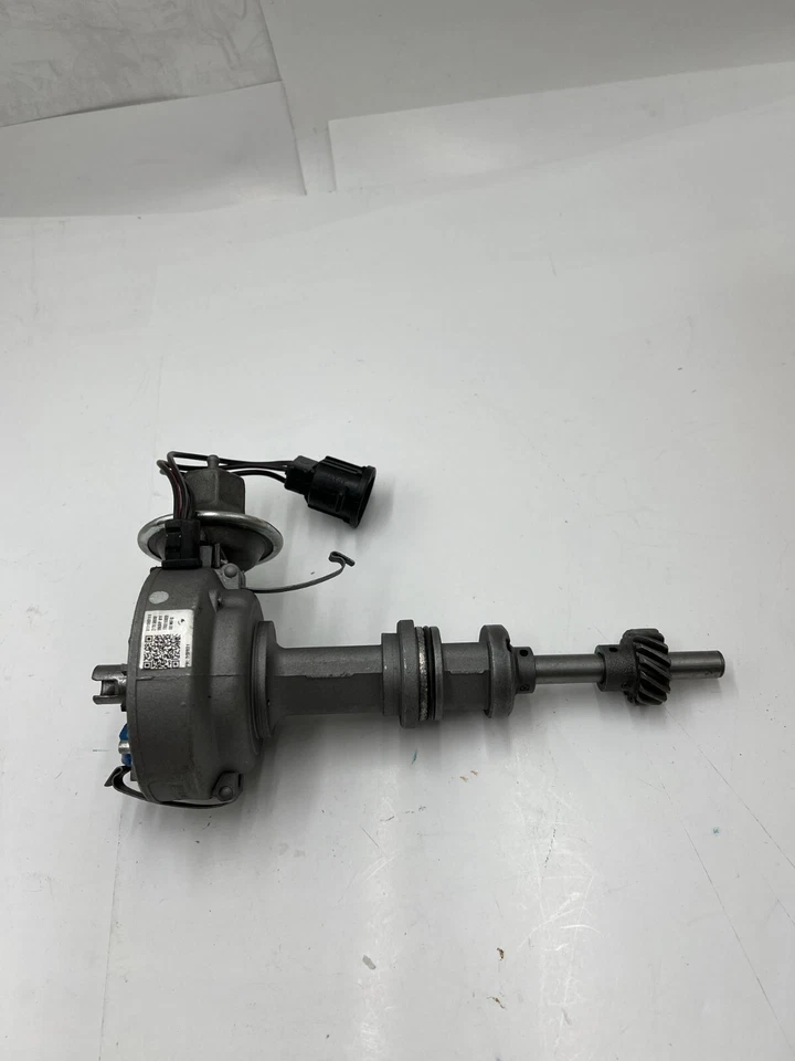 Cardone OEM Distributor 30-2831 fits 1979-1983 Ford E-100 Econoline Club Wagon - Image 4 of 4