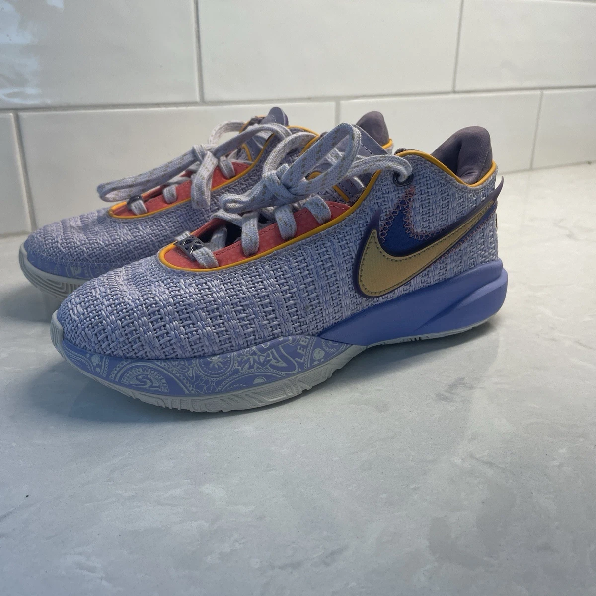 Boys Lebron Shoes for sale - eBay display picture 2