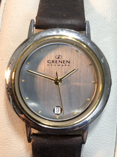 Reloj para mujer Grenen Denmark By Skagen con fecha tono plateado y dorado batería nueva - Imagen 21 de 23