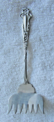 Daisy Blackinton Sterling Silver Sardine Smoked Salmon Server Fork | eBay