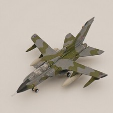 herpa 1:200 Royal Air Force panavia tornado GR.4 tornado farewell edition ZG752