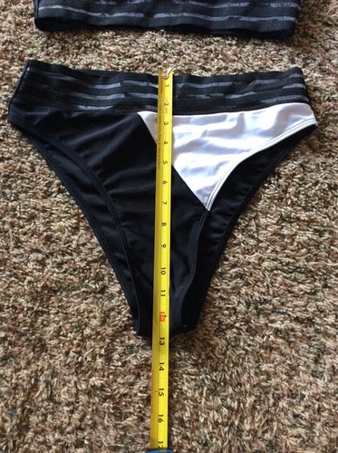 Womens Bikini Set Large Black And White NWOT - Picture 6 of 10
