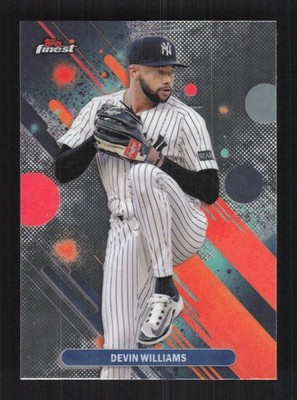 Devin Williams 2025 Topps Finest #71