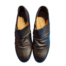 Clarks Emily 2 Cove Comfort Pump Leather Ruched Women's Bootie Heel