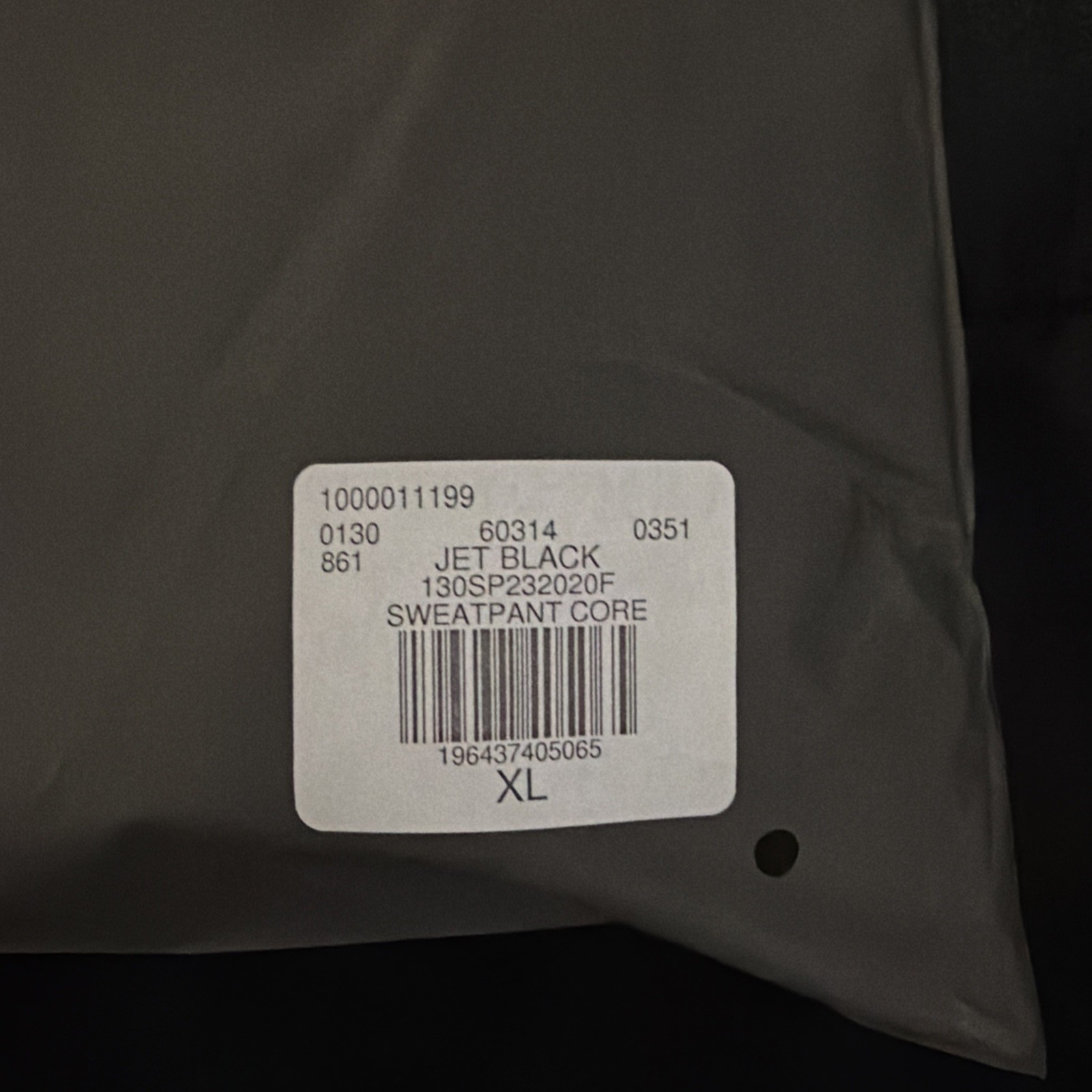 SIZE XL Jet Black Sweatpants BRAND NEW Fear of God Essentials  100% Authentic thumbnail 2