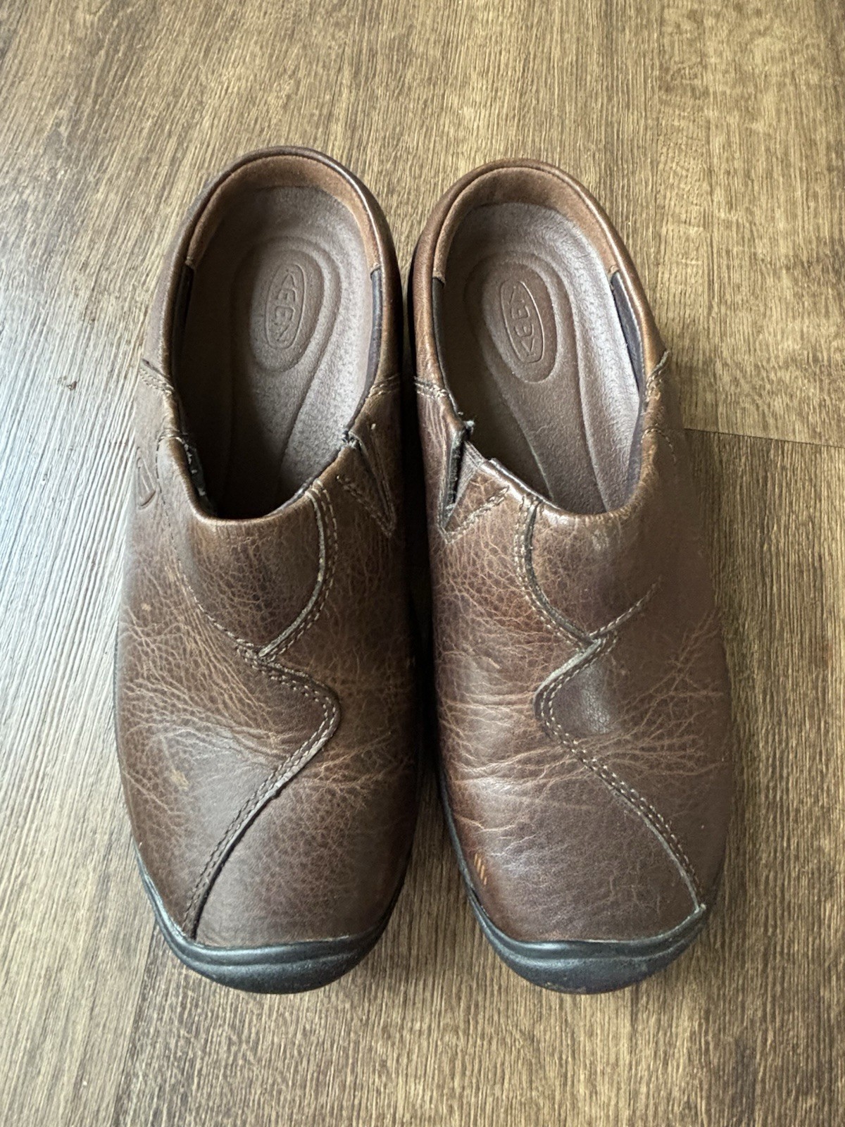 Scarpe comode KEEN donna taglia 6 zoccoli in pelle schiena aperta slip on marrone usurate