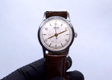 Vertex  manual winding AllProof Swiss Made Vintage watch in excelent condition