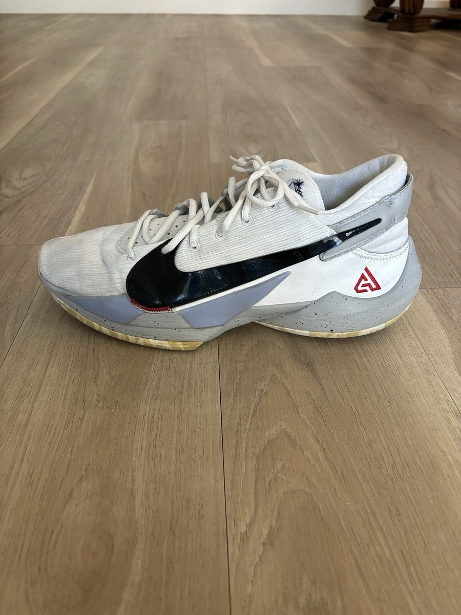 nike zoom freak 2 white